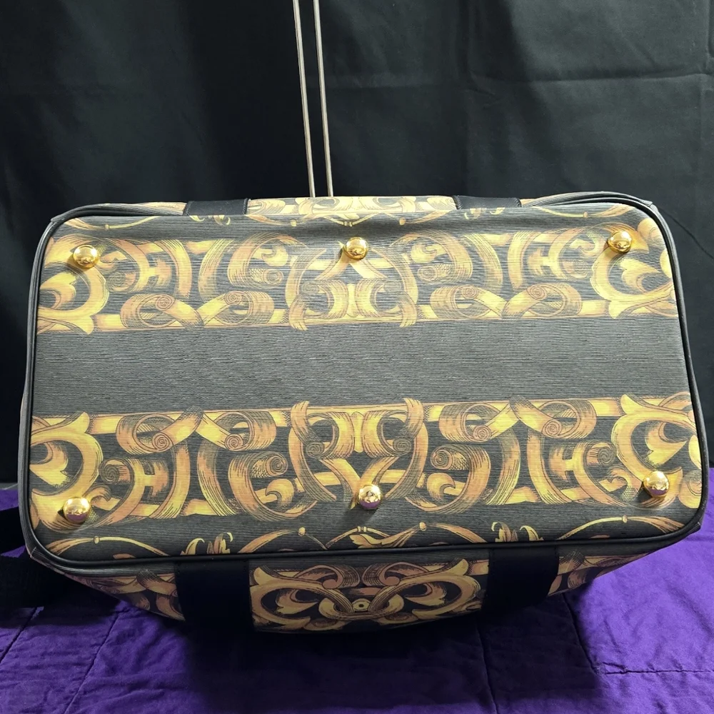EUC GIANNI VERSACE VINTAGE BAROQUE PATTERN BLACK AND GOLD OVERNIGHT BAG - Picture 10 of 13